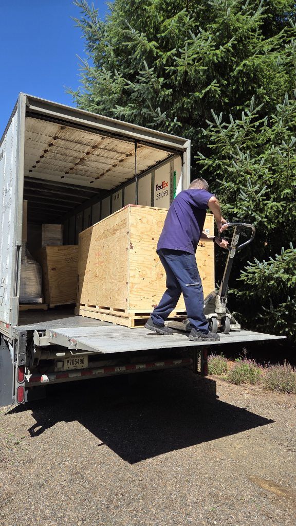 Shipping and receiving tips residential/no loading dock customers!